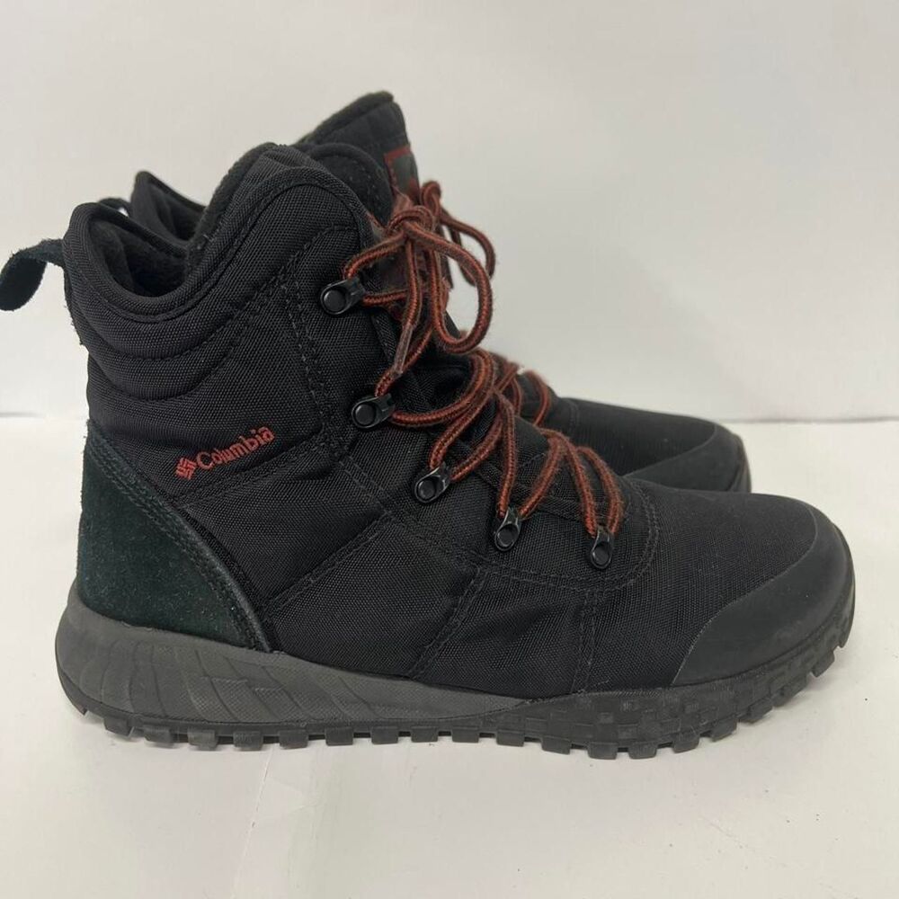 Columbia-sportswear Men's Black and Green Boots